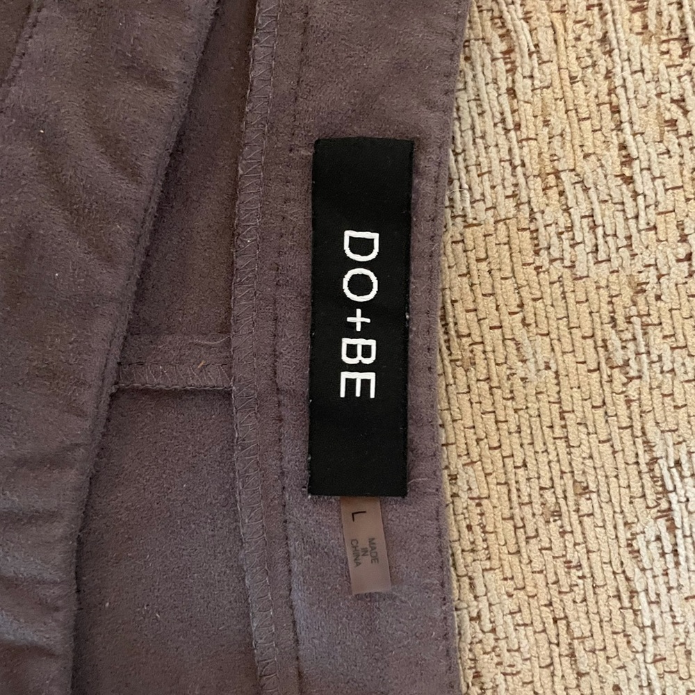 DO+BE grey suede skort size L